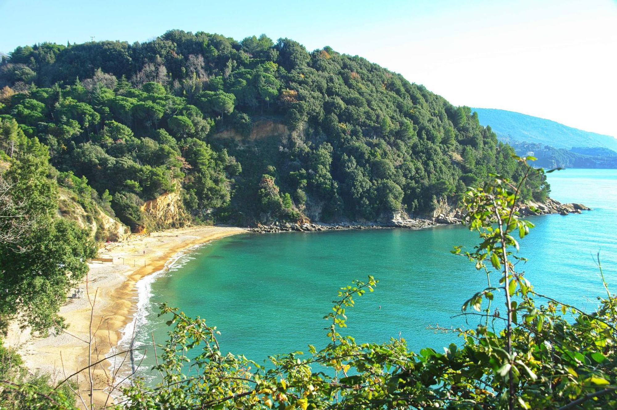 La Casa Delle Pietre Parlanti - Casa In Pietra Ai Piedi Del Parco Delle 5 Terre Panzió Biassa Kültér fotó